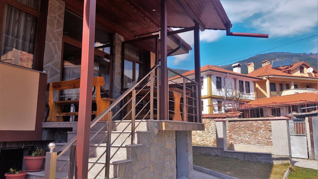 Калчевата Къща Hotel Klisura  Buitenkant foto